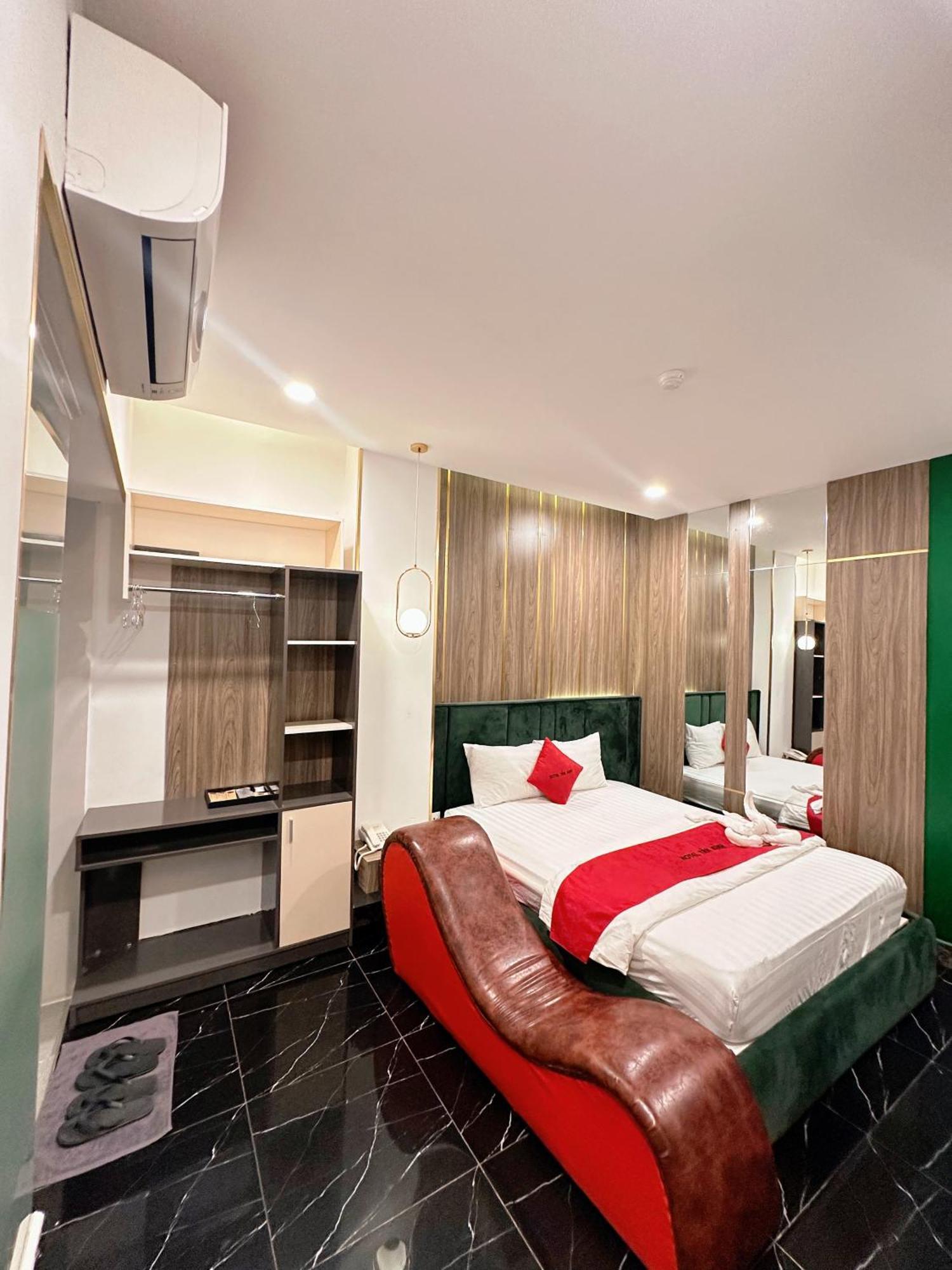 Tan Binh Hotel โฮจิมินห์ซิตี้ ภายนอก รูปภาพ
